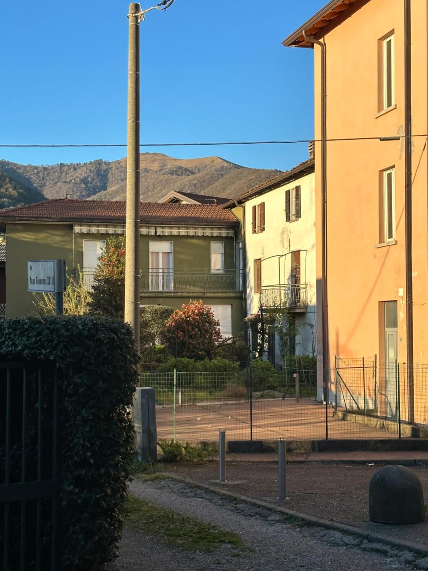 Corte Grande Apartment Lipomo Buitenkant foto